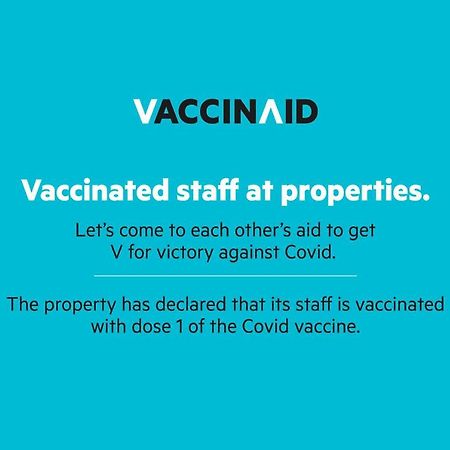 Vaccinated Staff - Oyo 5515 Hotel Blue Palace Gwalijar Zewnętrze zdjęcie